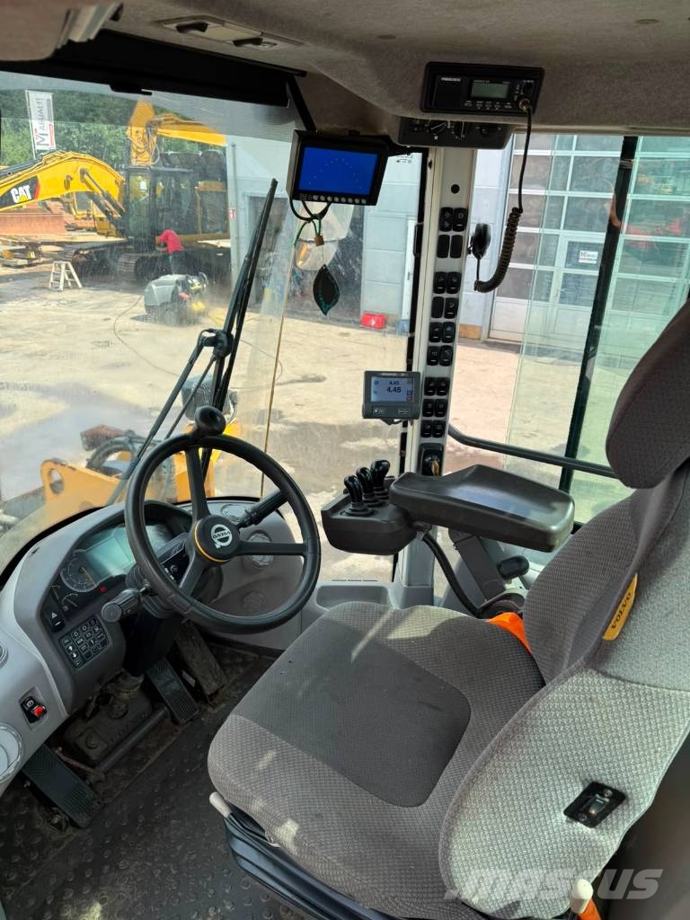 Volvo L 110 H // BJ. 2022 / 7466H/ZSA/Hochkippschaufel Wheel loaders