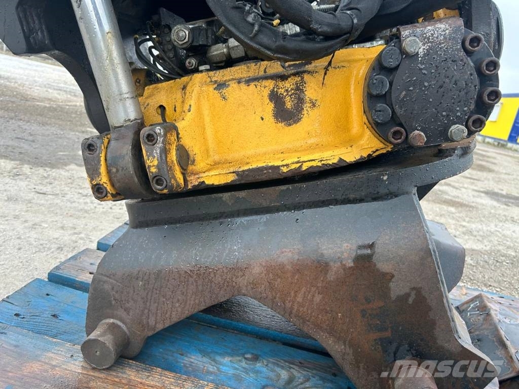 Engcon EC 30 Werachrt quick coupler Rotationsschaufel