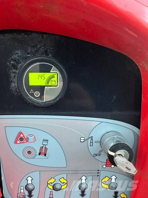 Manitou 100 VJR Personenliften en invalideliften