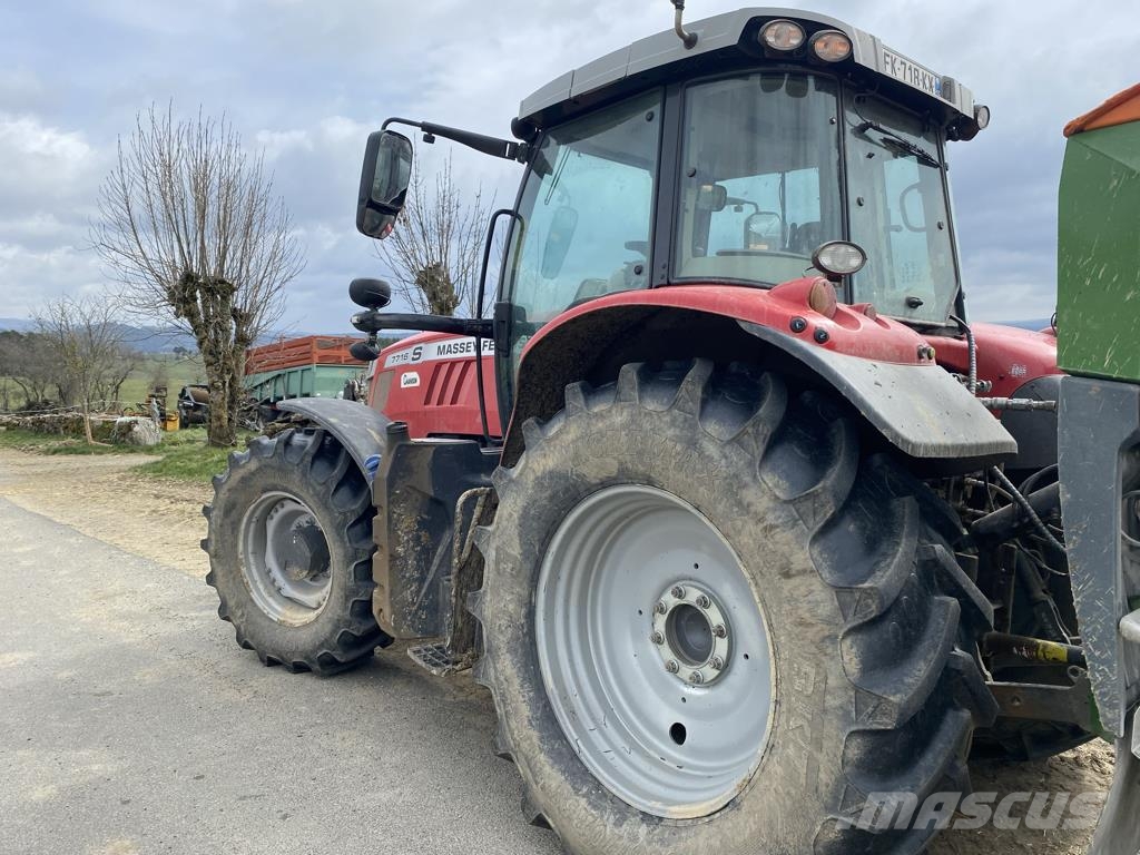 Massey Ferguson 7716S DYNA-6 ESSENTIAL Traktori