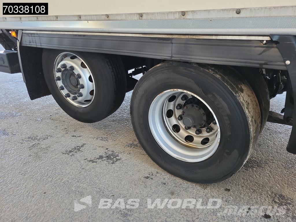 Scania P320 P 6X2 3000kg Ladebordwand Lift+steering axle Sanduk kamioni