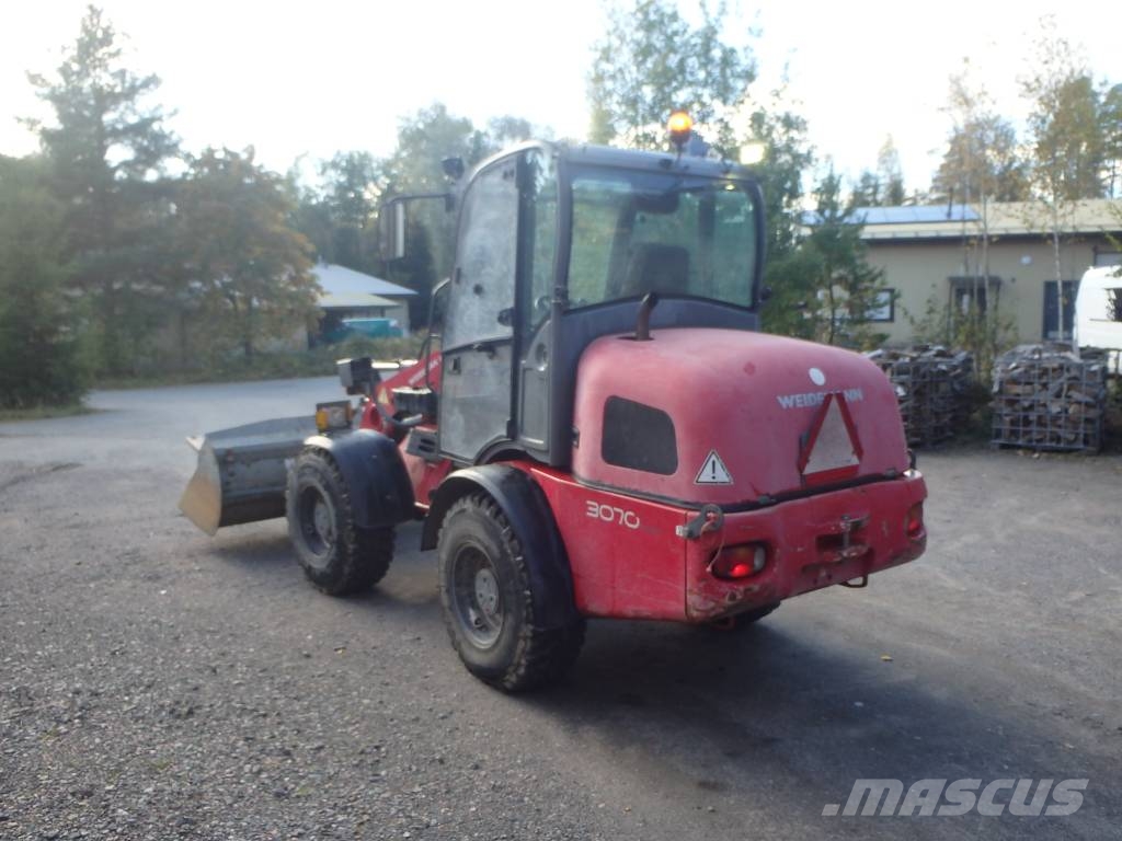 Weidemann 3070CX80 Pale gommate