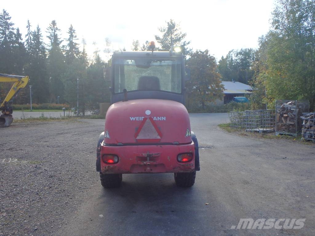 Weidemann 3070CX80 Pale gommate