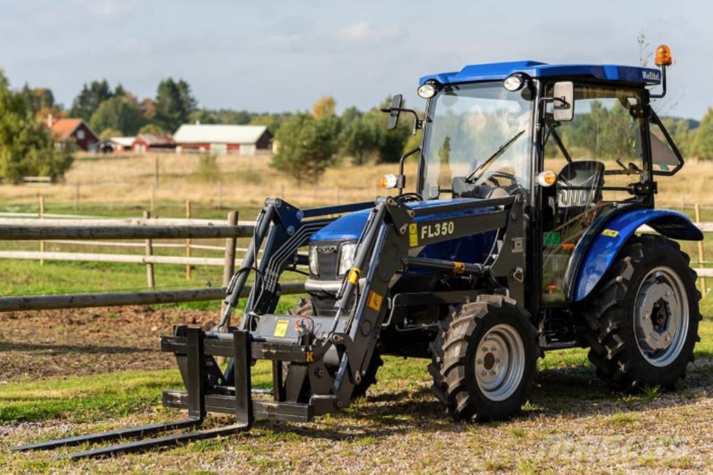 TRAKTOR LOVOL 25HK 4WD Tractors