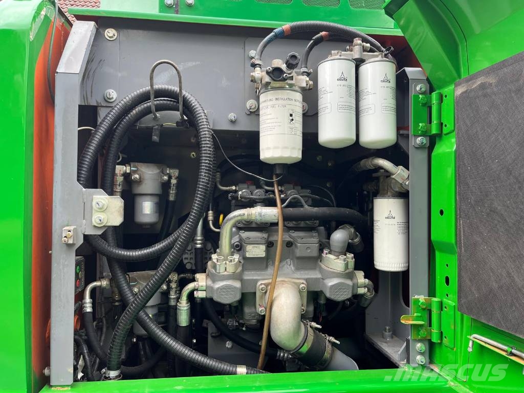 Hitachi ZX 140 W-6 Stage V حفارات بعجل