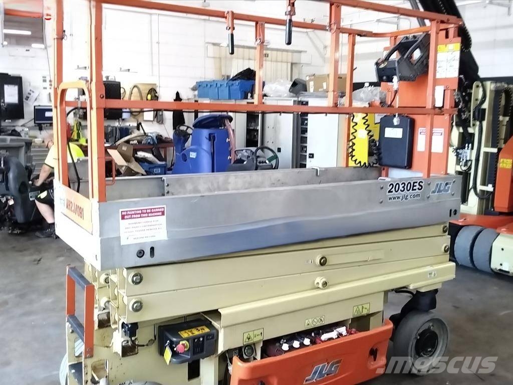 JLG 2030 ES Plataformas tijera