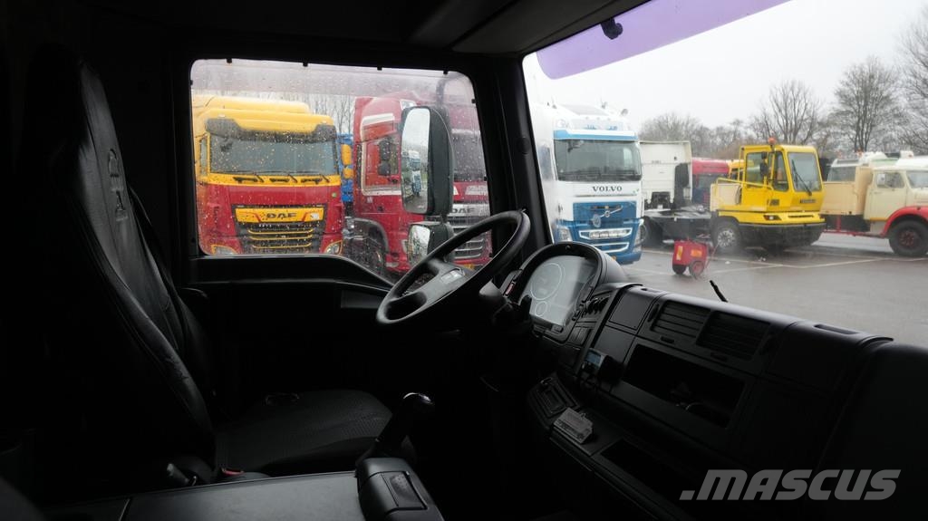 MAN TGL 12.220 closed box truck Каросерии