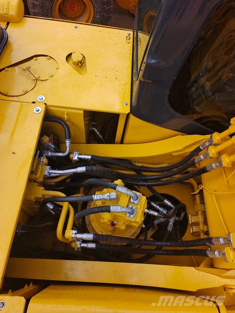Komatsu PC 300-7 made in Japan Raupenbagger