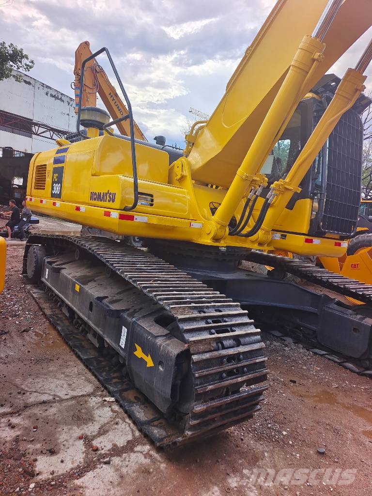 Komatsu PC 300-7 made in Japan Raupenbagger