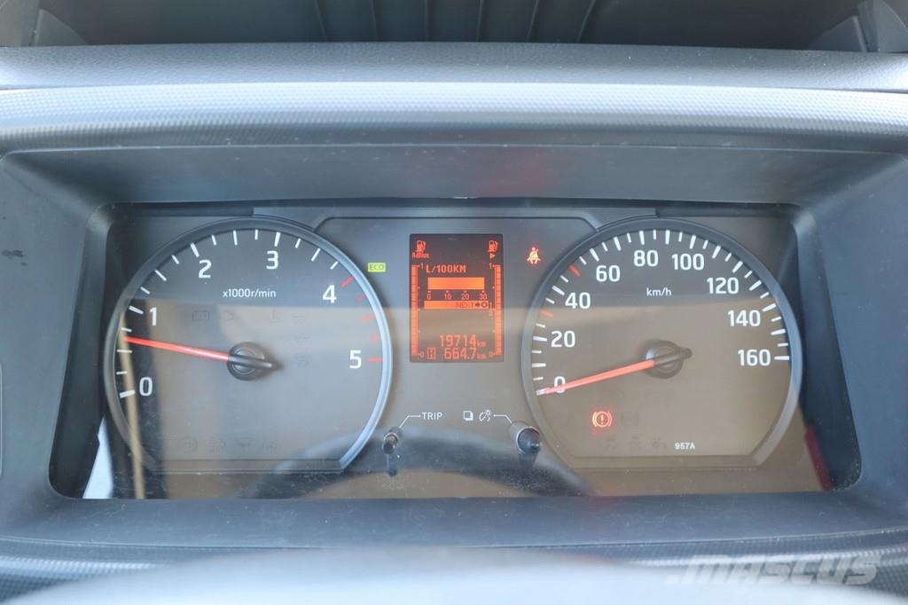 Palfinger P200 TXE | NISSAN NT400 | 20 METER | ISOLATED | 3. Pacēlāji uz automašīnas bāzes