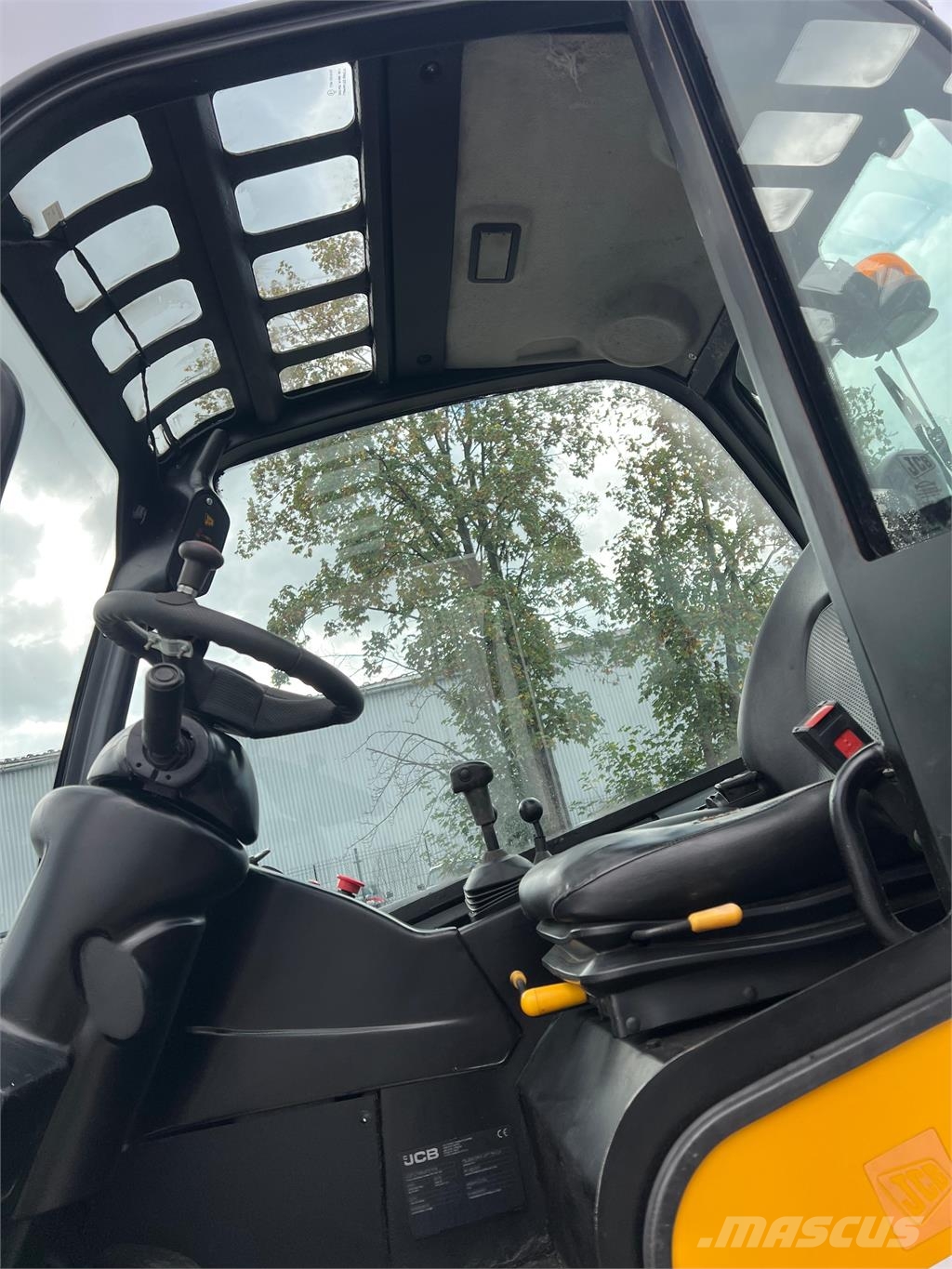JCB TLT 35D Teleskopik yükleyiciler