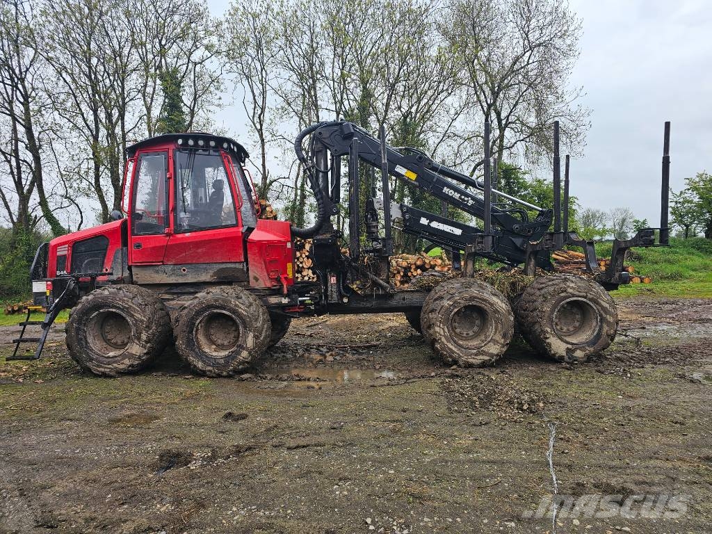 Komatsu XF845-1 Forwarders