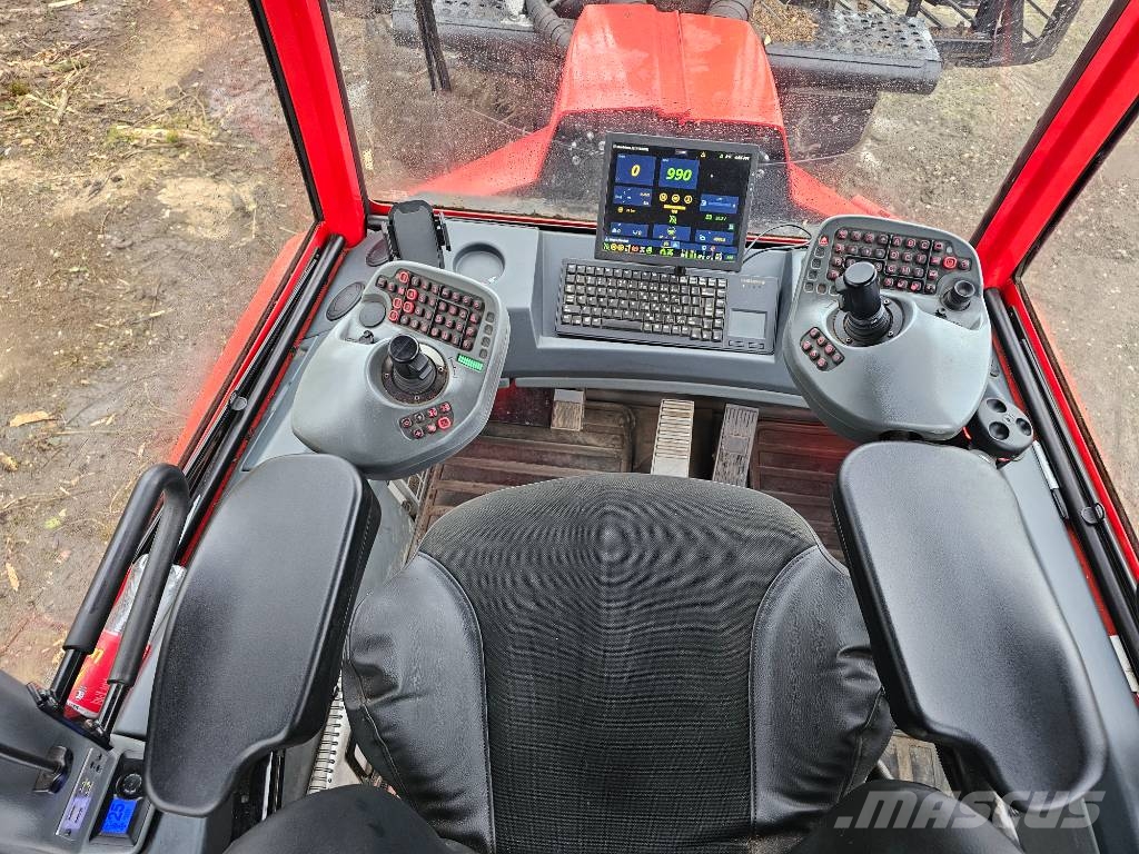 Komatsu XF845-1 Forwarders