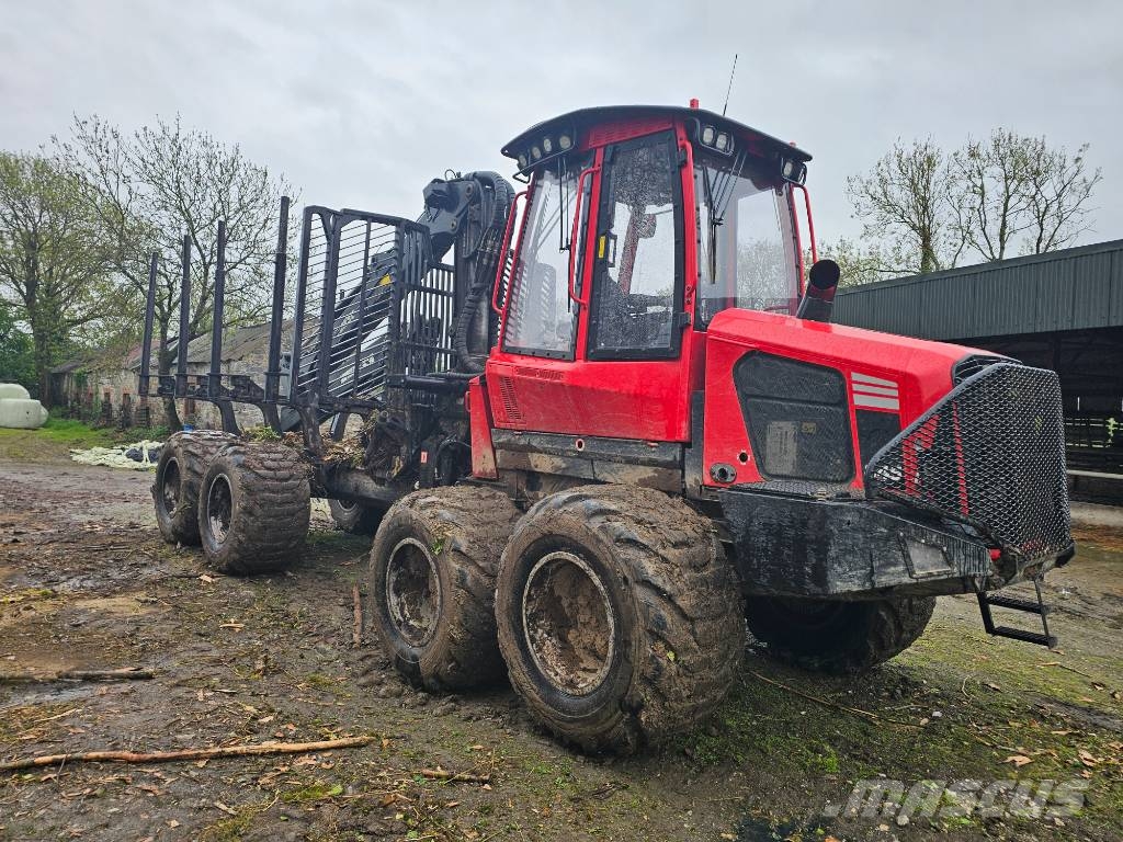 Komatsu XF845-1 Forwarders