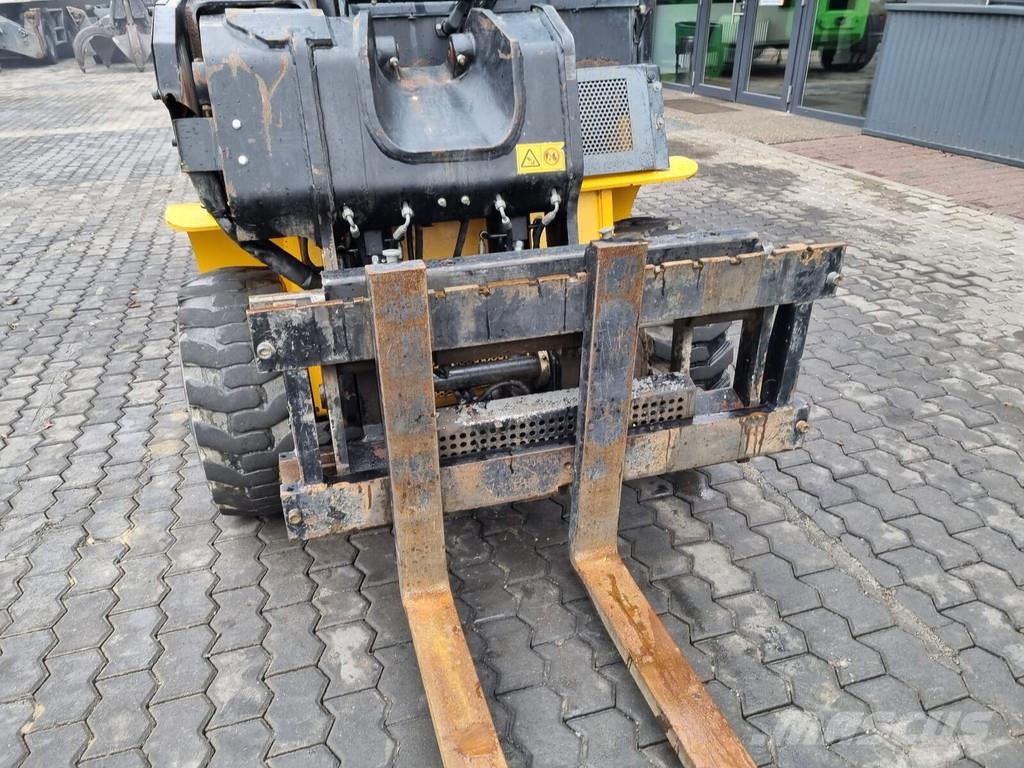 JCB Teletruck 35D Teleskopiskie manipulatori