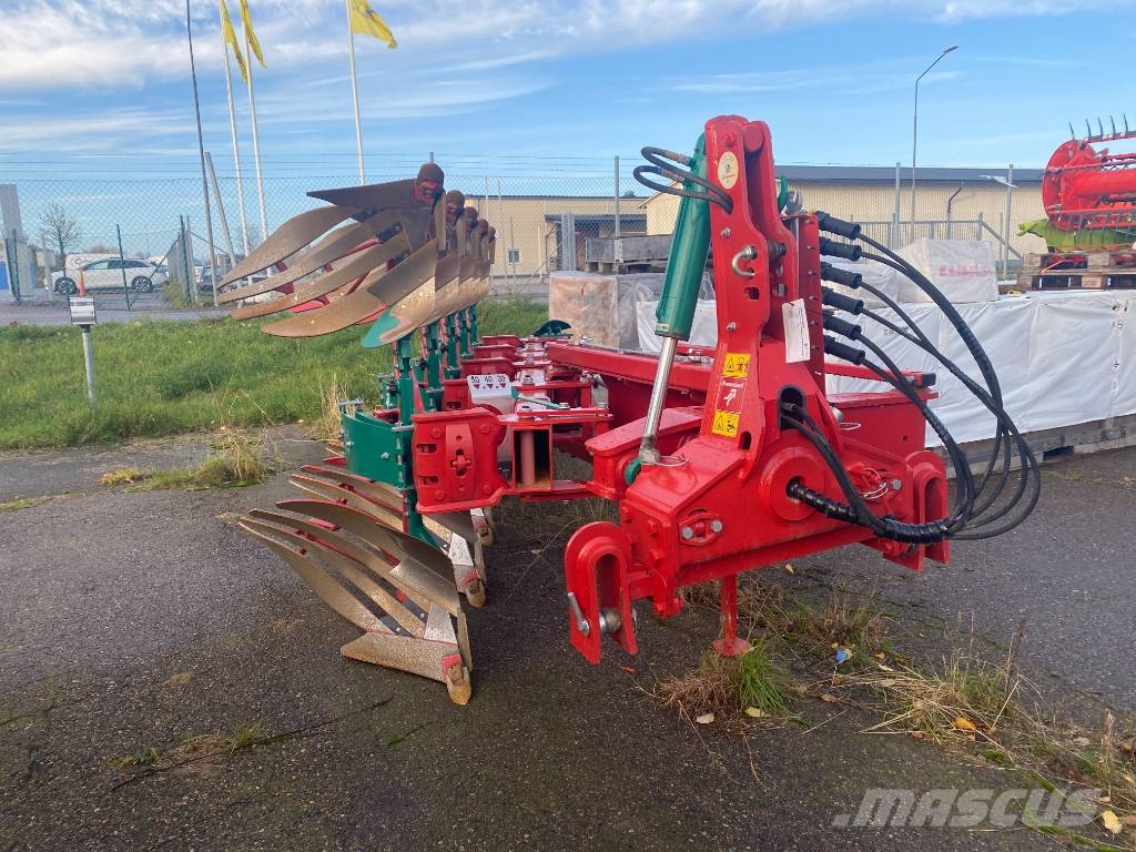 Kverneland 3400 s Variomat محاريث عكسية