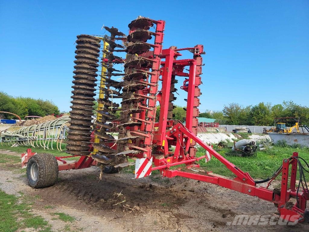 Pöttinger TerraDisc 6000 T Disc harrows