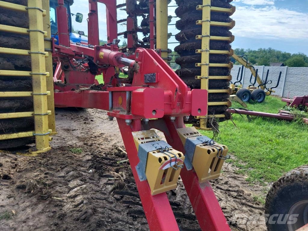 Pöttinger TerraDisc 6000 T Disc harrows