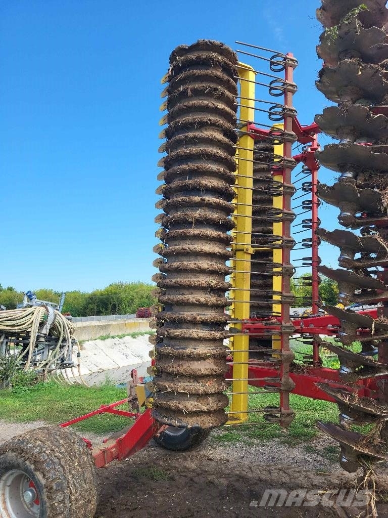 Pöttinger TerraDisc 6000 T Disc harrows