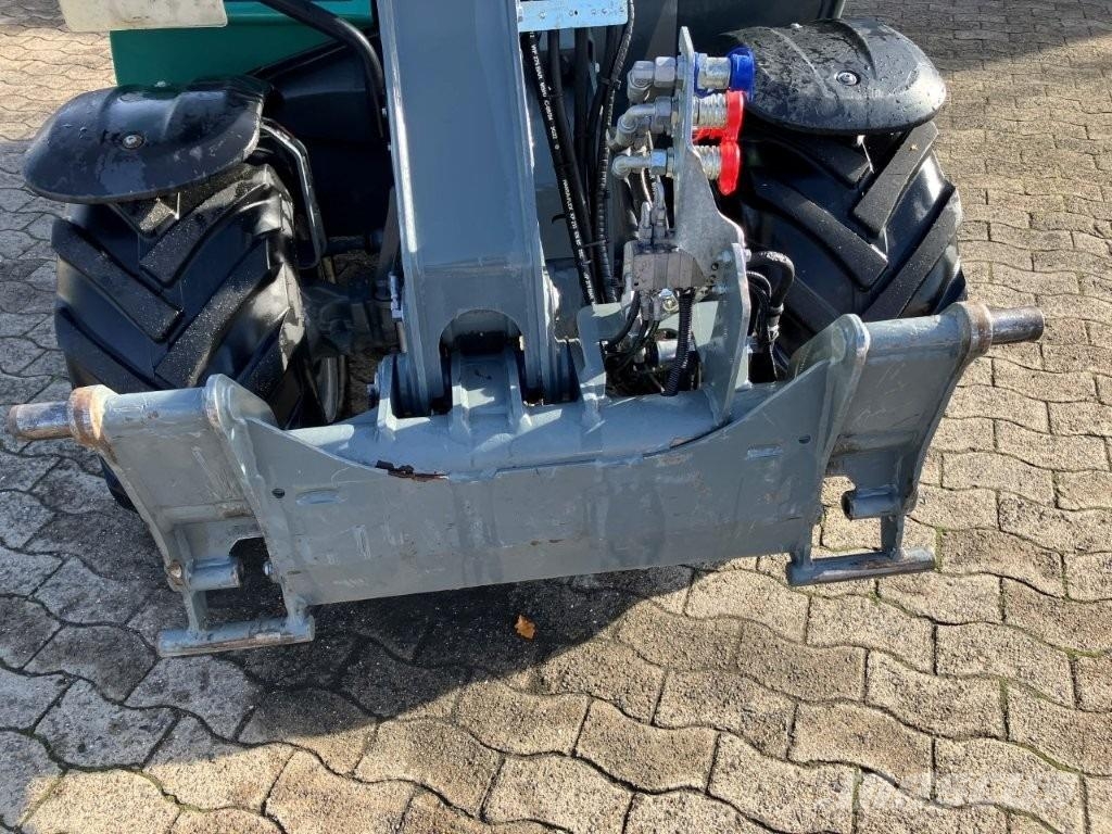 Kramer KT144 Teleskopiskie manipulatori