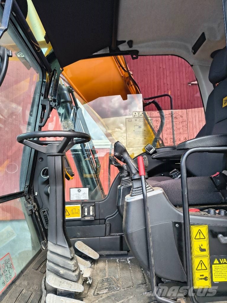 JCB JS 175 W Gravemaskiner på hjul