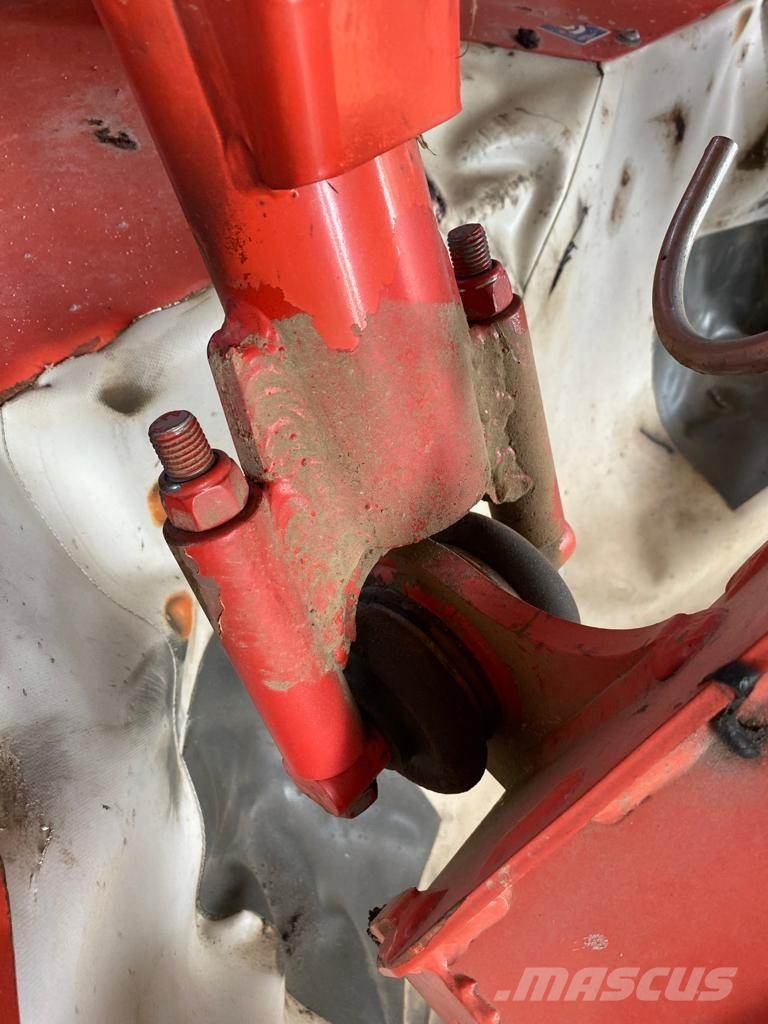 Kuhn GMD 3125 F FF Косачки