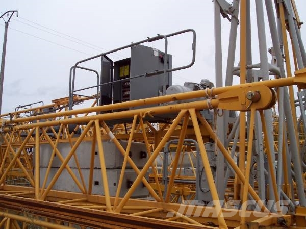 Potain MC 85B con cabina / with cabin Tower cranes