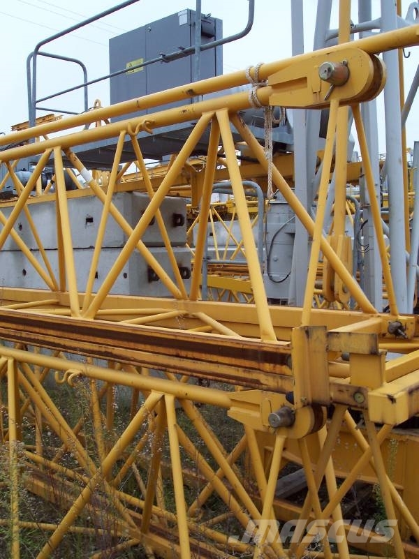 Potain MC 85B con cabina / with cabin Tower cranes