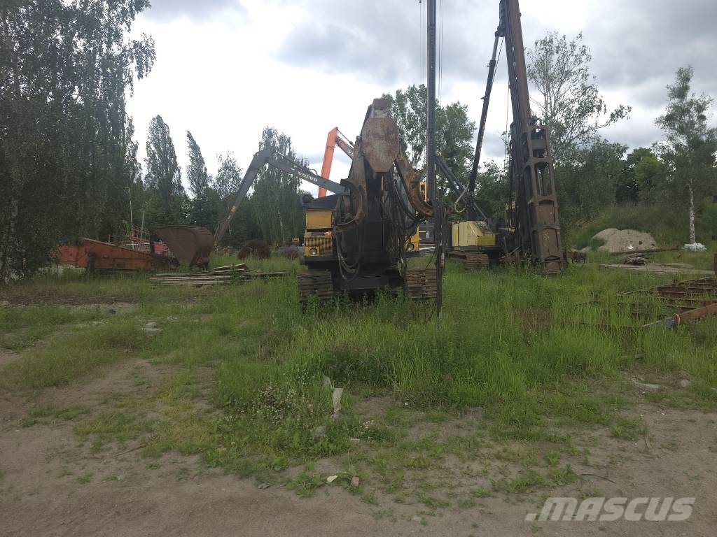 Junttan PV216 D8 Piling rigs