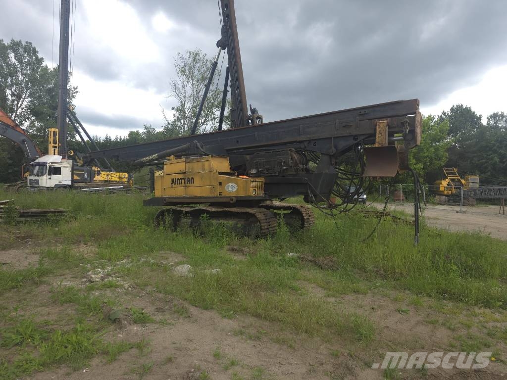 Junttan PV216 D8 Piling rigs