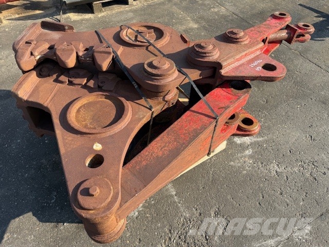 CAT Verachtert Pulveriser (Demolition Crusher ) 2400 K Bageri guseničari