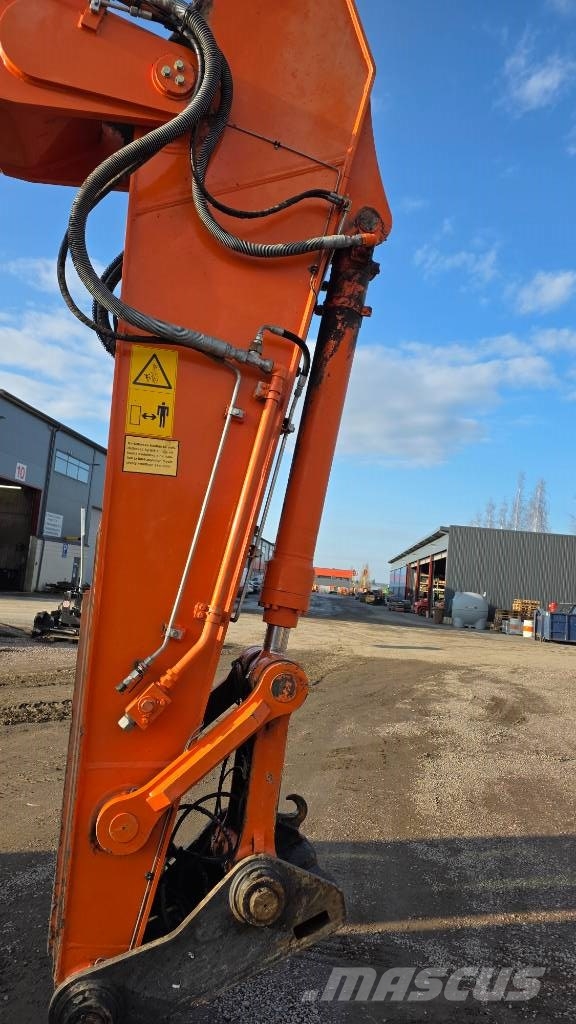 Hitachi ZX350LC-6 Telakaivukoneet