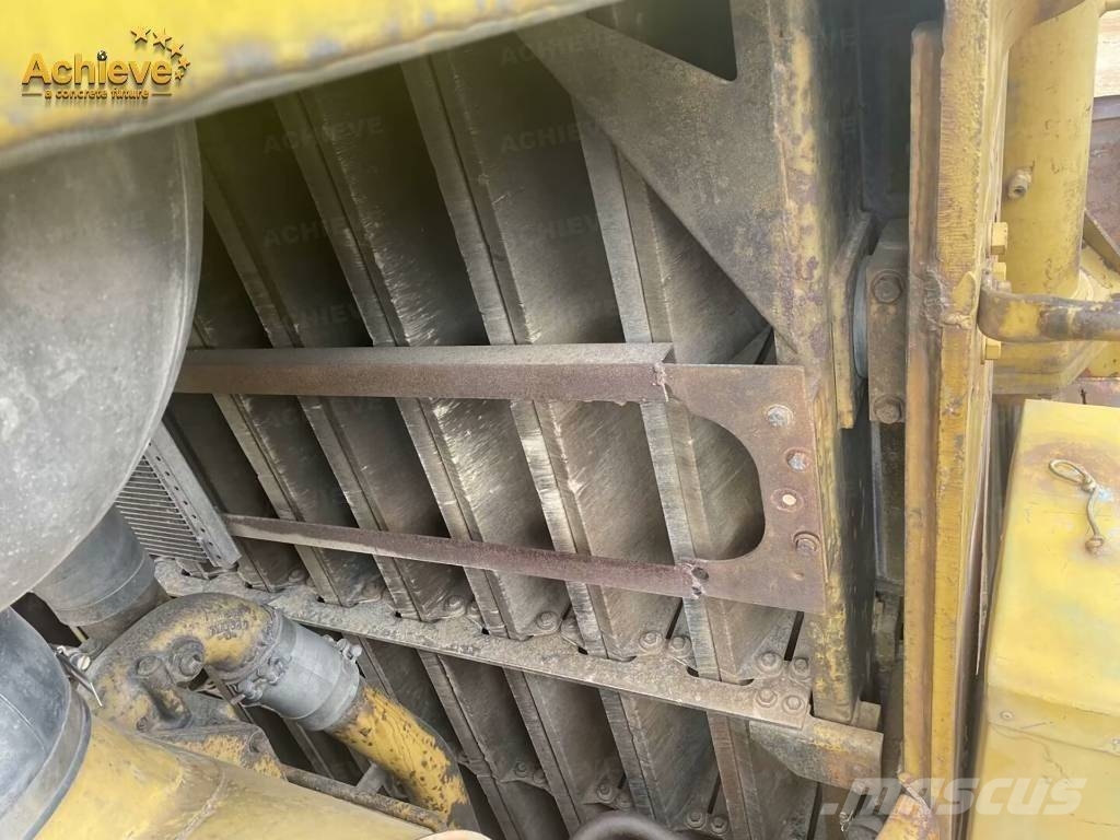 CAT D 11 N Crawler dozers