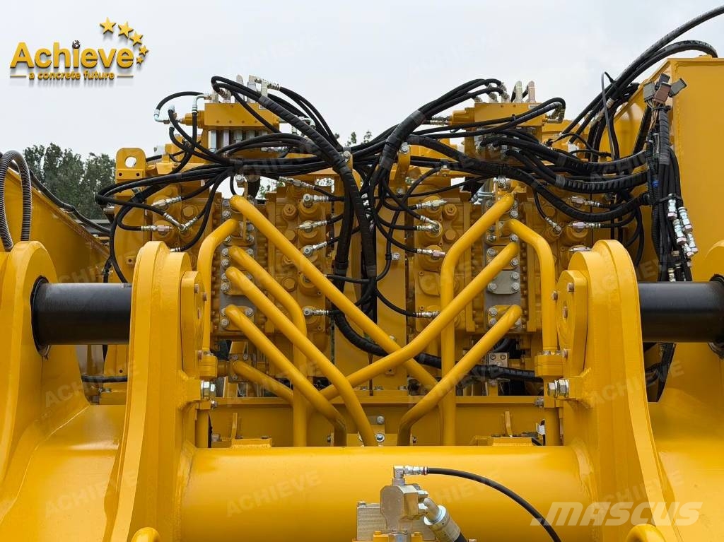 Komatsu PC 2000-11 Bulldozer