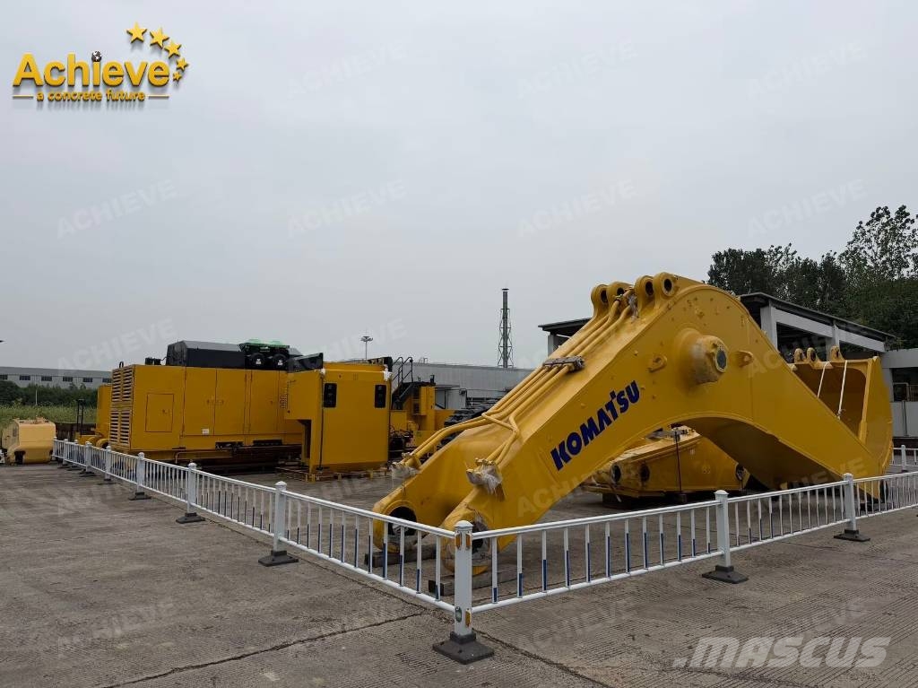 Komatsu PC 2000-11 Bulldozer