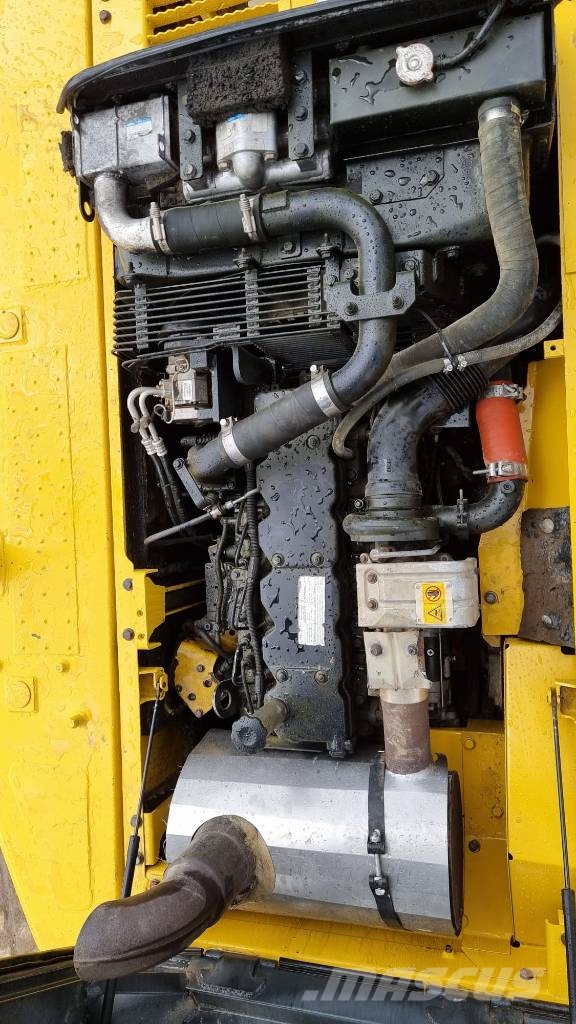 Komatsu PC 210-8 Lánctalpas kotrók