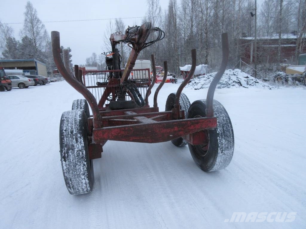 Patu 595   hytraulinen jatke  ulot 6,2 m Forest trailers