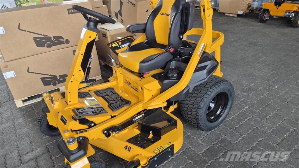 Cub Cadet XZ8 S122 Zeroturn mit Lenkrad Χορτοκοπτικά με καθιστό χειριστή