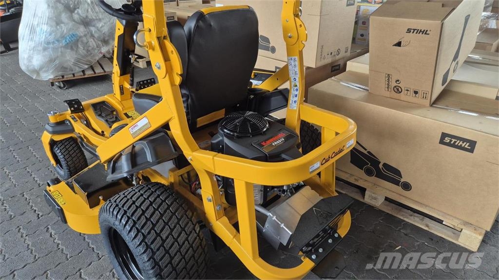 Cub Cadet XZ8 S122 Zeroturn mit Lenkrad Χορτοκοπτικά με καθιστό χειριστή