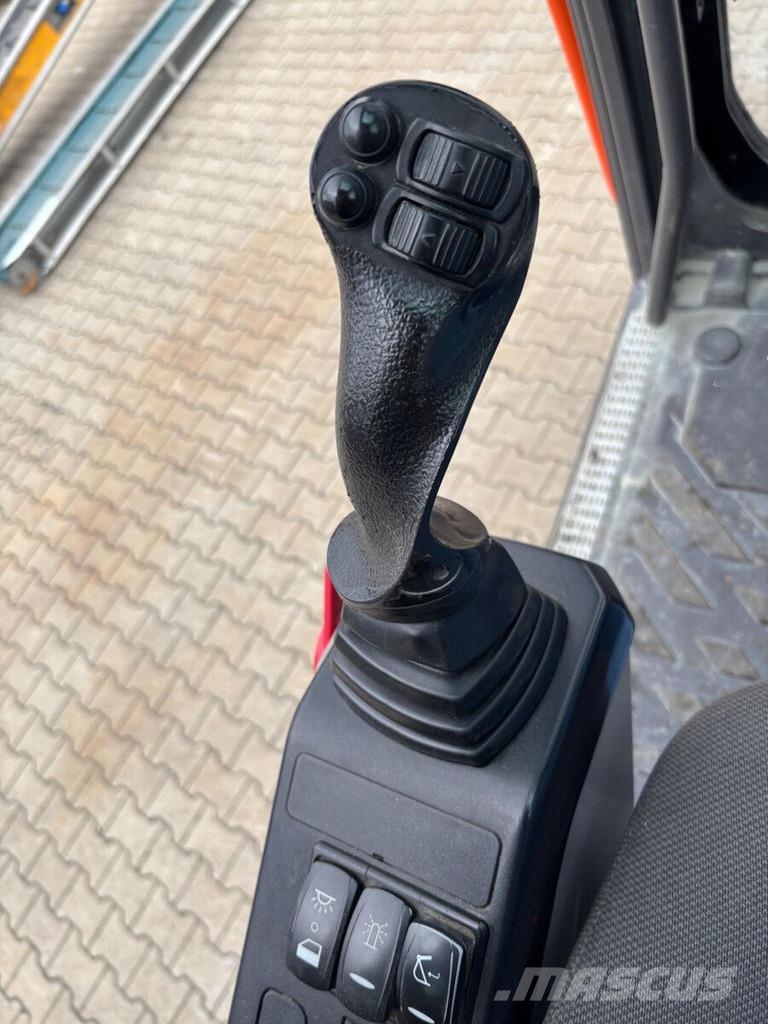 Volvo EC 300 EL + GPS 履带挖掘机