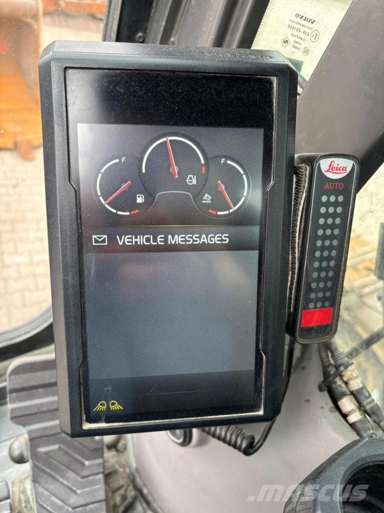 Volvo EC 300 EL + GPS 履带挖掘机