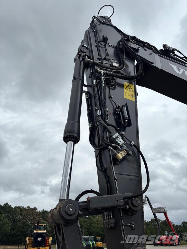 Volvo EC 300 EL + GPS 履带挖掘机