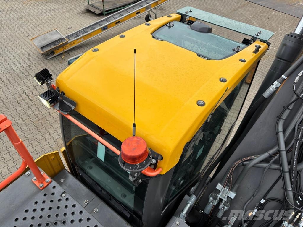 Volvo EC 300 EL + GPS 履带挖掘机