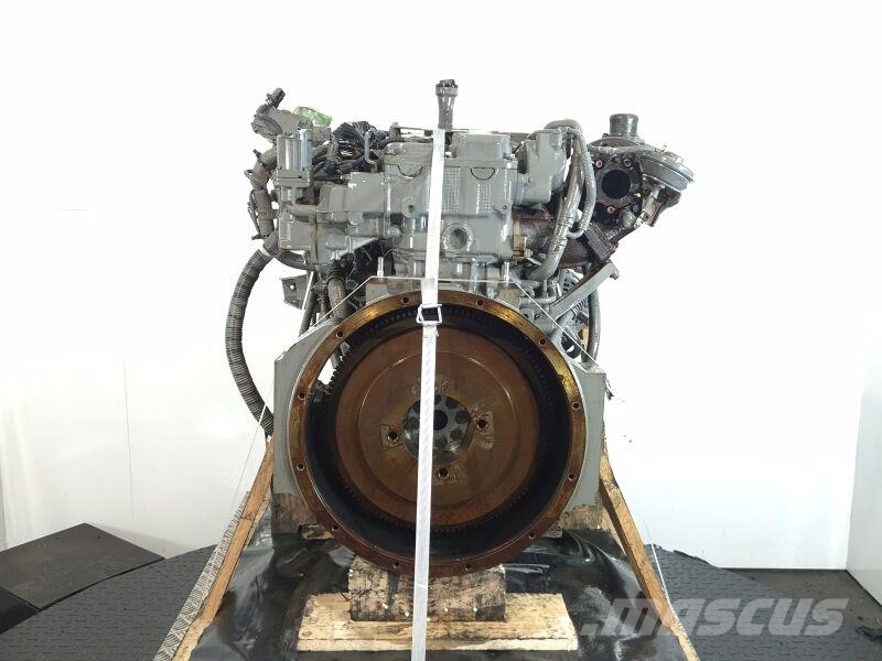 Hitachi 4JJ1XDMAA-02 Motores