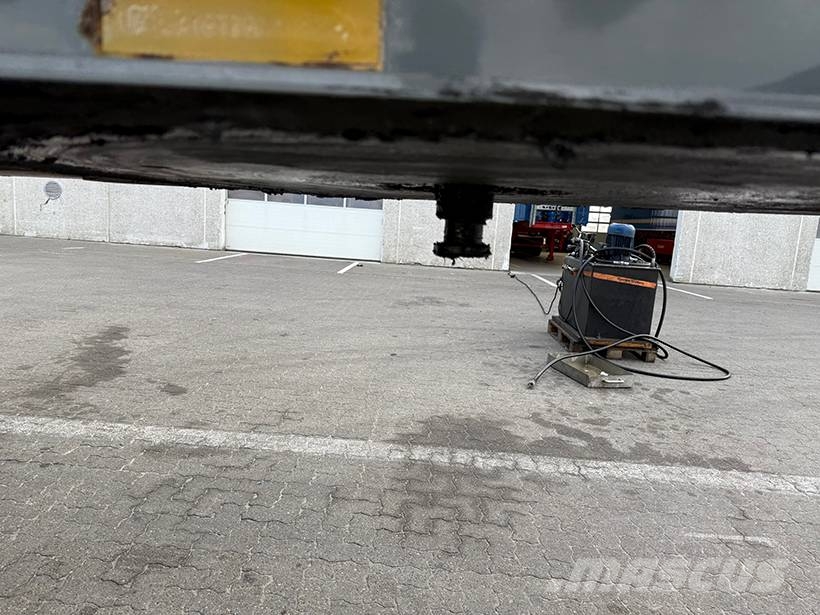 MTDK 4 axle Hardox Tipper / Hardox kipper Tipper semi-trailers