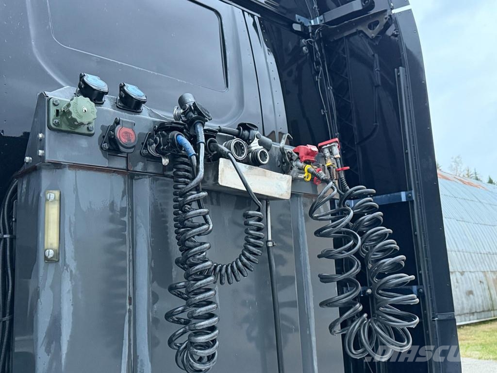Scania S500 6X2 EURO6 HYDRAULICS + RETARDER + WB3350 Vilcēji