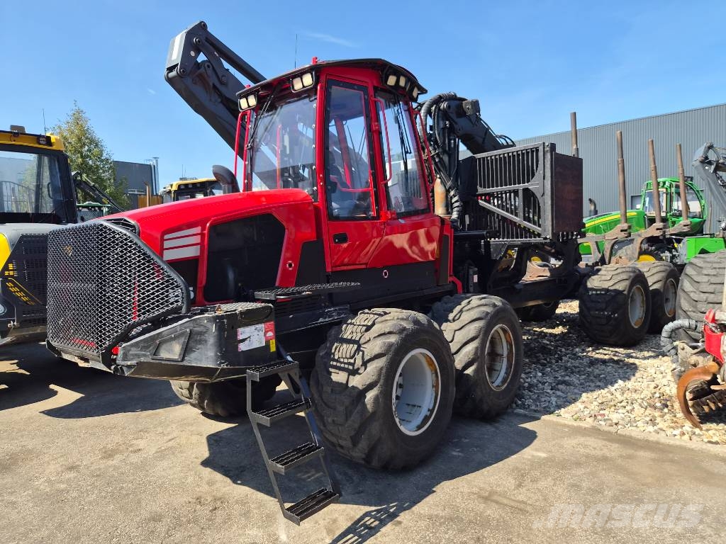 Komatsu 855 Forwarder