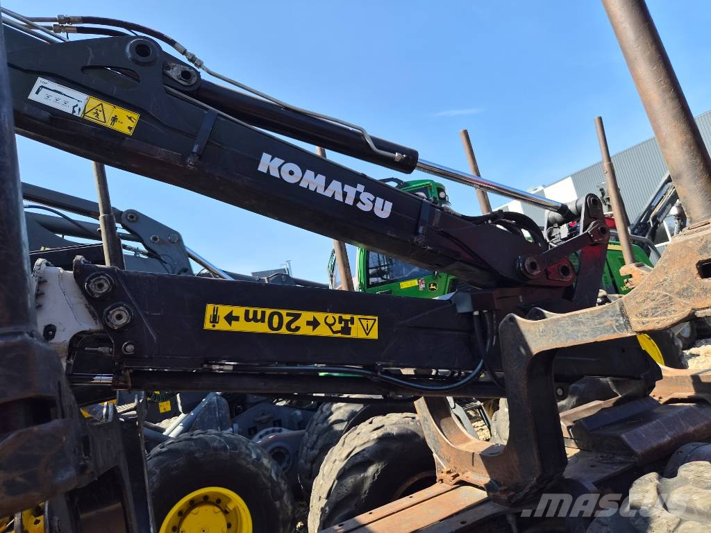 Komatsu 855 Forwarder