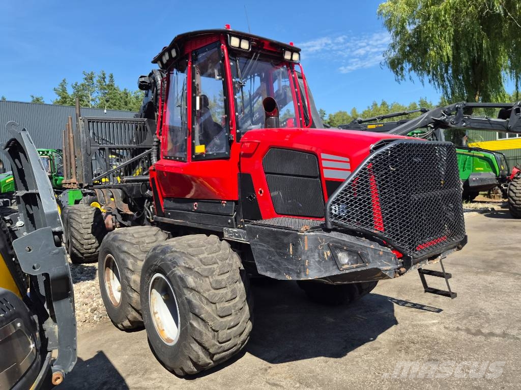 Komatsu 855 Forwarder