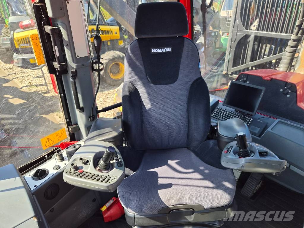 Komatsu 855 Forwarder